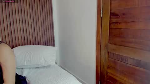 Snapshot of scarlet__rose_ chatting on 06/22/26, 07:00 scarlet__rose_ online show from 06/22/26, 07:00