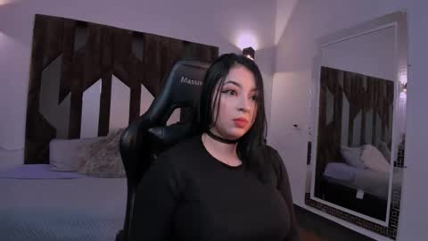 scarlet_ceretti1 online show from 02/09/26, 09:52