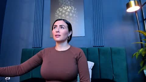 Scarlet Edwars online show from 02/18/26, 12:01