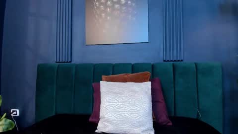 Scarlet Edwars online show from 02/20/26, 04:18