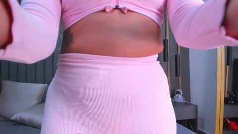 Snapshot of scarlet_evans1 chatting on 10/25/25, 11:21 Maria online show from 10/25/25, 11:21