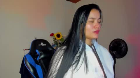 scarlet taylor kennedy online show from 02/17/26, 06:14