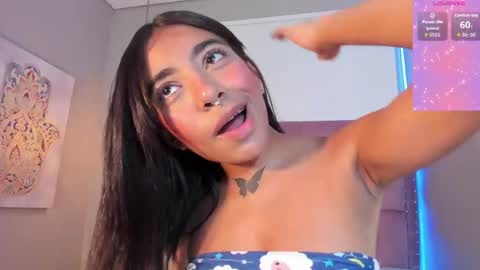 scarlet_vixen_ online show from 05/06/26, 02:40
