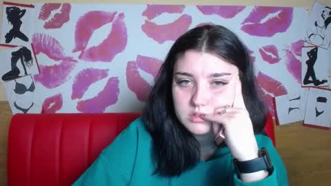 ScarletCargo online show from 12/15/25, 06:06