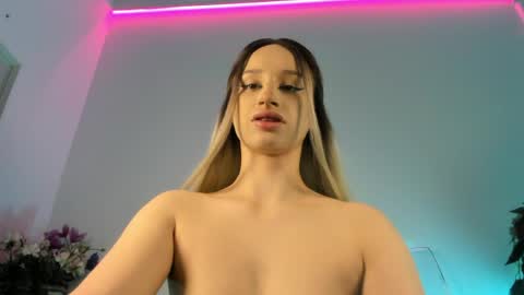 Amira online show from 04/30/26, 06:31