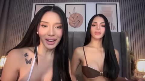 Snapshot of scarletfvckinggreyson chatting on 02/22/26, 04:16 ur sweetest scarlet online show from 02/22/26, 04:16