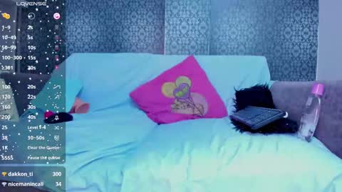 SCARLETH online show from 02/09/25, 10:32