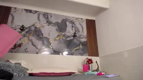 Scarleth online show from 01/18/26, 01:26