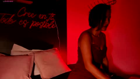 scarlethfoxx_ online show from 04/09/26, 06:24