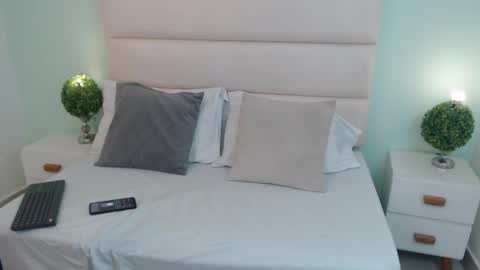 scarlet  online show from 03/12/26, 11:27