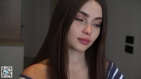 Scarlet online show from 03/31/26, 10:04