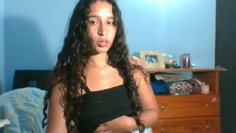 Snapshot of scarletscott_ chatting on 01/11/25, 03:13 Nataly online show from 01/11/25, 03:13