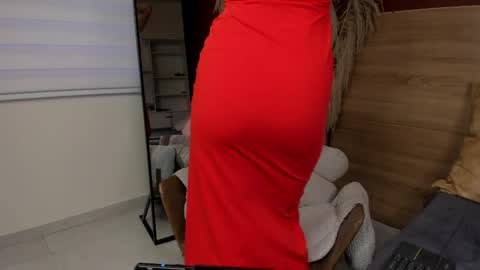 Scarlett  online show from 04/14/26, 08:15