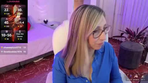 Scarlett online show from 11/30/25, 11:58