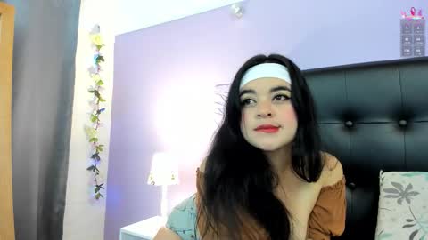 Scarlett online show from 09/17/25, 12:07