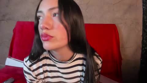 Snapshot of scarlett__fox__ chatting on 02/23/26, 02:47 SCARLETT FOX online show from 02/23/26, 02:47