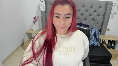 Scarlett Anaiz online show from 01/05/26, 09:29