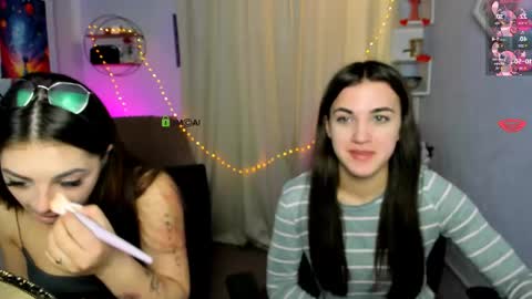 Snapshot of scarlett_badgirl chatting on 04/14/26, 05:57 Scarlett online show from 04/14/26, 05:57