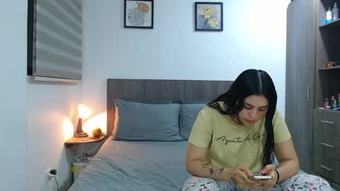 Scarlett Brown online show from 04/12/26, 02:38