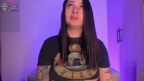 SCARLETT COLLINS online show from 05/25/26, 11:44