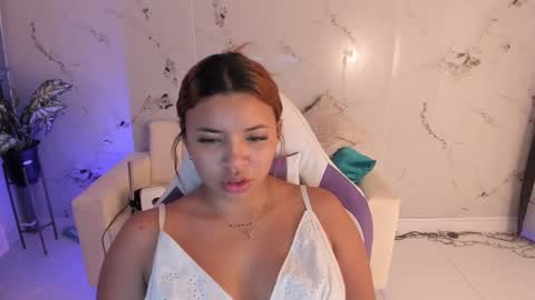 scarlett_enjoy1 online show from 09/11/25, 12:27