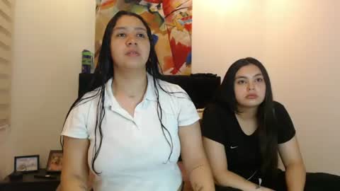 Scarlett and Jazmin online show from 06/22/26, 11:07