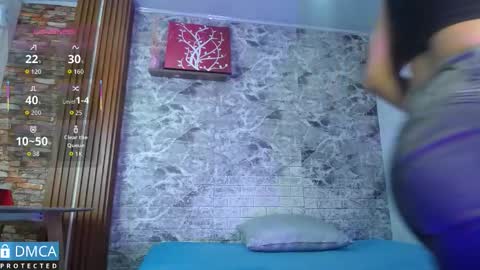 scarlett_fire5 online show from 09/12/25, 11:10