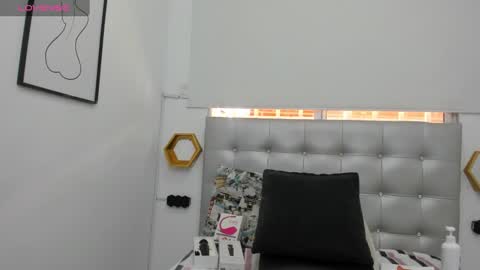 scarlett_fox20 online show from 02/04/25, 02:43