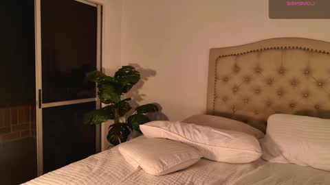 Scarlett Grand online show from 10/07/25, 11:24