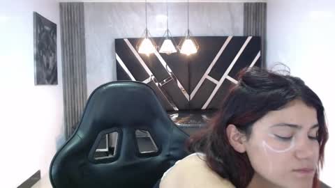 scarlett_jhonson_ch online show from 04/12/26, 03:17