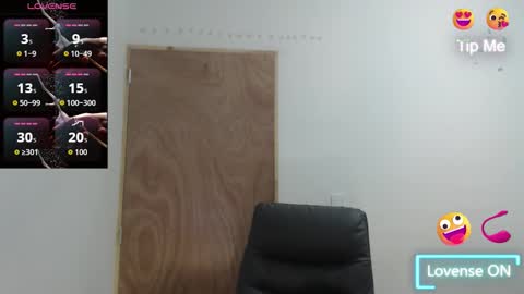 Scarlett online show from 01/09/26, 03:37