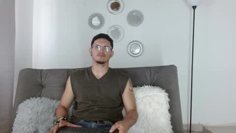 Snapshot of scarlett_mgc chatting on 12/02/24, 07:16 Scar Jacob online show from 12/02/24, 07:16