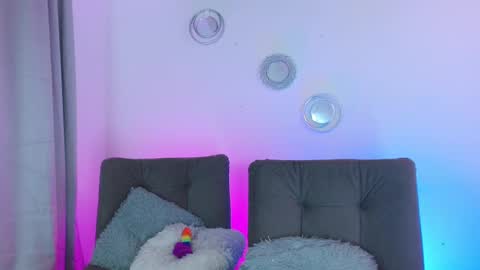 Snapshot of scarlett_mgc chatting on 01/10/25, 03:39 Scar Jacob online show from 01/10/25, 03:39