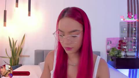 Snapshot of scarlett_morgan_ chatting on 10/06/25, 07:33 Scarlett Morgan online show from 10/06/25, 07:33