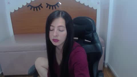 scarlett_percy_t online show from 12/13/25, 07:53