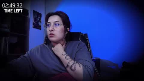Snapshot of scarlett_sen chatting on 06/16/26, 05:26 Mistress Scarlett online show from 06/16/26, 05:26