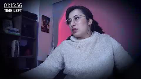 Snapshot of scarlett_sen chatting on 06/19/26, 05:50 Mistress Scarlett online show from 06/19/26, 05:50