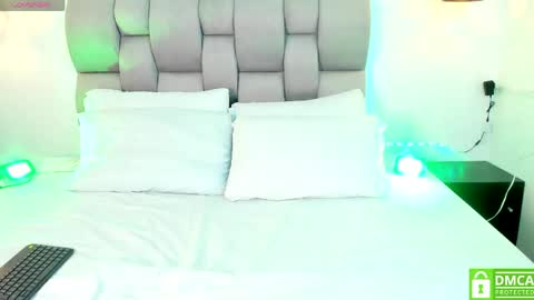 scarlett_sweet9 online show from 06/01/26, 04:58