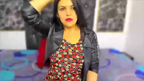 Scarlett online show from 10/24/25, 04:25