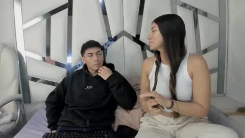 Scarlett and Lucas online show from 02/06/26, 12:41