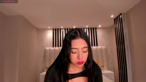 Sacrlett Blaze online show from 03/26/26, 12:00