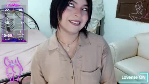 Snapshot of scarlette_mason_1 chatting on 10/20/25, 06:52 KARLA online show from 10/20/25, 06:52