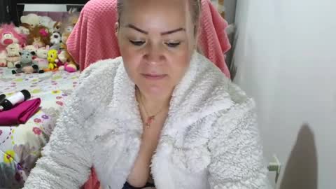 Scarlette online show from 01/10/25, 10:39