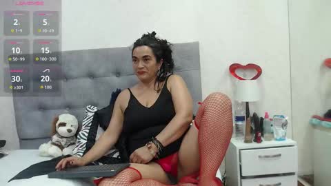 Snapshot of scarlettgreen_ chatting on 11/28/25, 11:13 Scartt online show from 11/28/25, 11:13