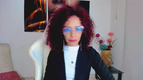 Scarlett online show from 10/10/25, 10:53