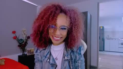 Scarlett online show from 04/15/26, 09:04