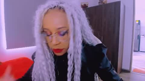 Scarlett online show from 07/11/26, 08:55