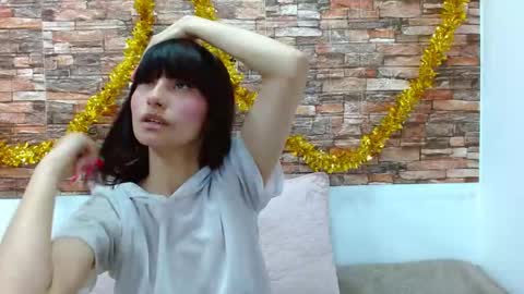 Snapshot of scarlettpinkcs chatting on 12/06/24, 01:33 Scarlett pink online show from 12/06/24, 01:33