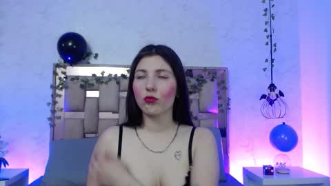 Scarlet online show from 11/08/25, 11:21