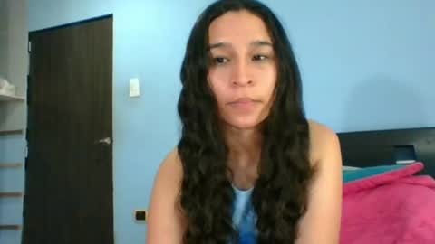 Snapshot of scarlettscottx chatting on 06/12/26, 02:54 Nataly online show from 06/12/26, 02:54